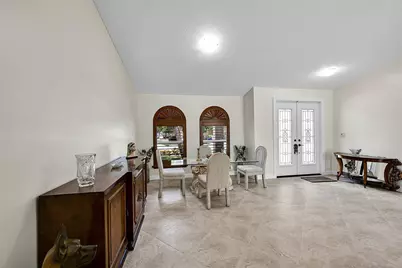 4910 NW 104th Avenue, Coral Springs, FL 33076 - Photo 6