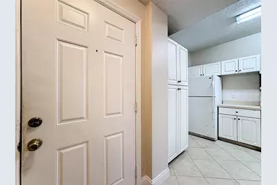 5560 Metrowest Boulevard #3-206, Orlando, FL 32811 - Photo 42