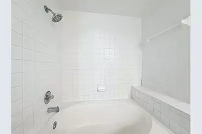 5560 Metrowest Boulevard #3-206, Orlando, FL 32811 - Photo 12