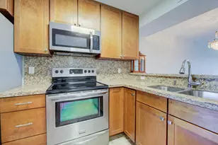 5926 Coral Lake Dr, Margate, FL 33063 - Photo 30