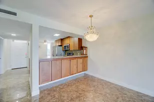 5926 Coral Lake Dr, Margate, FL 33063 - Photo 12