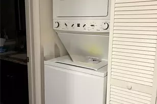 5926 Coral Lake Dr, Margate, FL 33063 - Photo 18