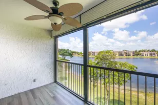 5926 Coral Lake Dr, Margate, FL 33063 - Photo 32