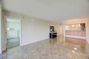 5926 Coral Lake Dr, Margate, FL 33063 - Photo 10