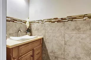 8226 NW 8th Pl, Fort Lauderdale, FL 33324 - Photo 4