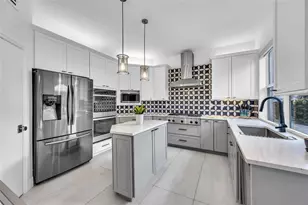 1722 NE 27th Dr, Wilton Manors, FL 33334 - Photo 30