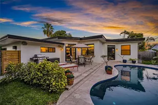 1722 NE 27th Dr, Wilton Manors, FL 33334 - Photo 22