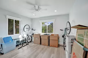 1050 NE 33rd St, Fort Lauderdale, FL 33334 - Photo 46