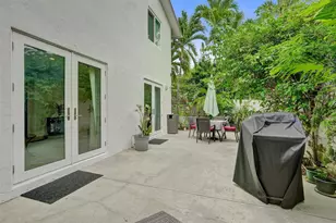 1050 NE 33rd St, Fort Lauderdale, FL 33334 - Photo 22