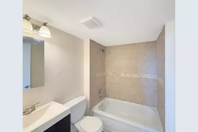113 Royal Park Drive #2c, Oakland Park, FL 33309 - Photo 20