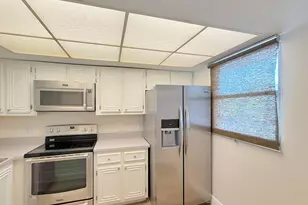 113 Royal Pk Dr, Oakland Park, FL 33309 - Photo 8