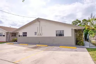 801 SW 1st St, Dania Beach, FL 33004 - Photo 2