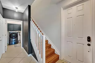 2977 St John Dr, Hollywood, FL 33024 - Photo 6