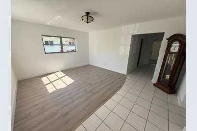 6805 NW 75th Drive, Tamarac, FL 33321 - Photo 4