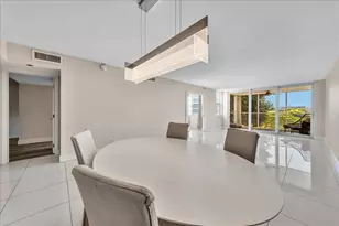 3520 Oaks Way, Pompano Beach, FL 33069 - Photo 12