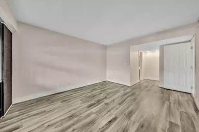 3520 Oaks Way #306, Pompano Beach, FL 33069 - Photo 28