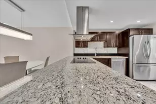 3520 Oaks Way, Pompano Beach, FL 33069 - Photo 2