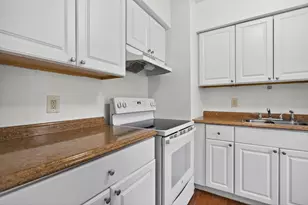 2115 NE 42nd Ct, Lighthouse Point, FL 33064 - Photo 2