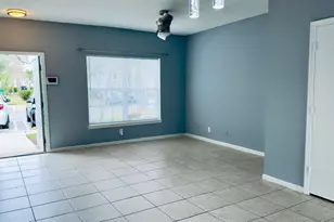 9905 NW 57th Manor, Coral Springs, FL 33076 - Photo 6