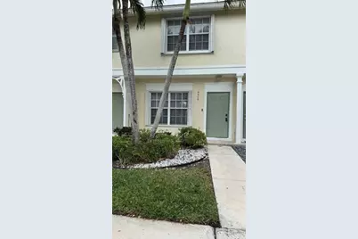 9905 NW 57th Manor #9905, Coral Springs, FL 33076 - Photo 14
