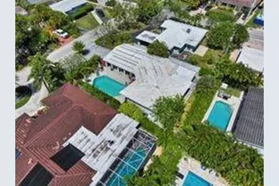 226 Corsair Avenue, Lauderdale by the Sea, FL 33308 - Photo 22