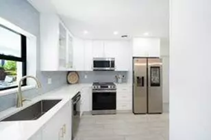 226 Corsair Ave, Lauderdale by the Sea, FL 33308 - Photo 6
