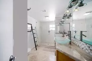 226 Corsair Ave, Lauderdale by the Sea, FL 33308 - Photo 14
