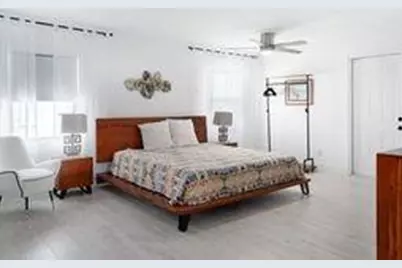 226 Corsair Avenue, Lauderdale by the Sea, FL 33308 - Photo 12