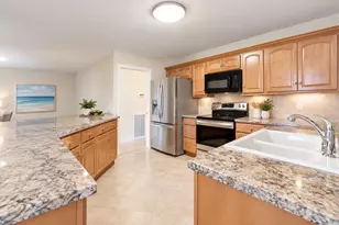 1431 S Ocean Blvd, Lauderdale by the Sea, FL 33062 - Photo 16