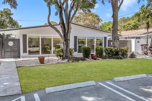 2412 NE 4th St, Pompano Beach, FL 33062 - Photo 4