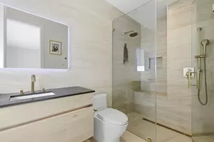 2103 Bayview Dr, Fort Lauderdale, FL 33305 - Photo 40