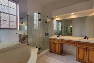 401 SW 158th Terrace, Pembroke Pines, FL 33027 - Photo 20