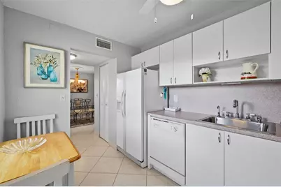 3990 NW 42nd Avenue #305, Lauderdale Lakes, FL 33319 - Photo 1