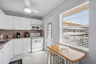 3990 NW 42nd Ave, Lauderdale Lakes, FL 33319 - Photo 4
