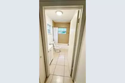 1136 NW 5th Court, Fort Lauderdale, FL 33311 - Photo 32