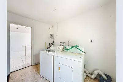 8310 NW 59th Court, Tamarac, FL 33321 - Photo 32