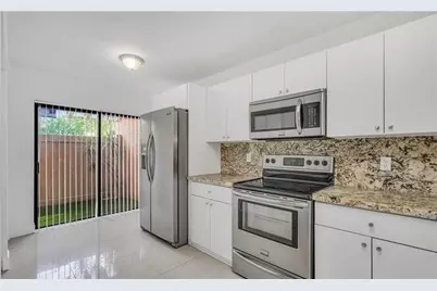 2043 NW 45 Avenue, Coconut Creek, FL 33066 - Photo 20