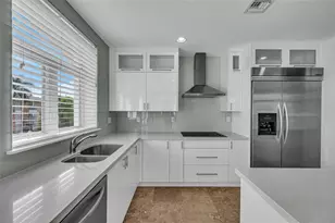 61 Isle of Venice Dr, Fort Lauderdale, FL 33301 - Photo 4