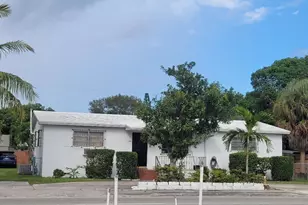 1045 NE 135th St, North Miami, FL 33161 - Photo 1