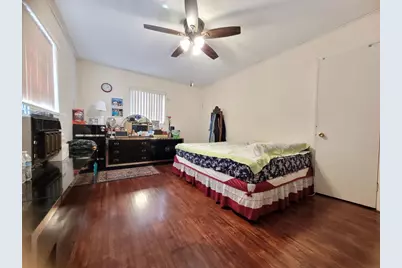 1045 NE 135th Street, Miami, FL 33161 - Photo 10