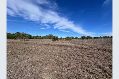 111 Dublin Circle, Labelle, FL 33935 - Photo 1