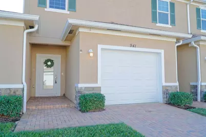 941 NE Trailside Run, Port Saint Lucie, FL 34983 - Photo 4