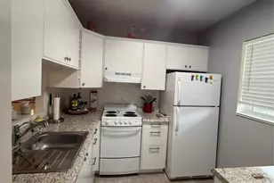 3430 NW 52nd Ave, Tamarac, FL 33319 - Photo 8