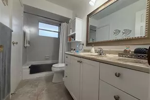 3430 NW 52nd Ave, Lauderdale Lakes, FL 33319 - Photo 18