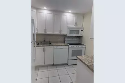 2901 NW 46th Avenue #106, Lauderdale Lakes, FL 33313 - Photo 10