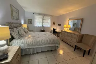 2901 NW 46th Ave, Lauderdale Lakes, FL 33313 - Photo 12