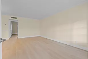 1965 SE 5th Ct, Pompano Beach, FL 33060 - Photo 6