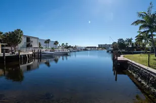 1965 SE 5th Ct, Pompano Beach, FL 33060 - Photo 22