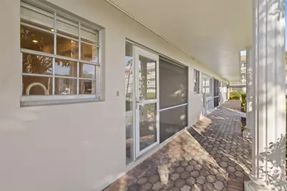 1965 SE 5th Court #104, Pompano Beach, FL 33060 - Photo 4