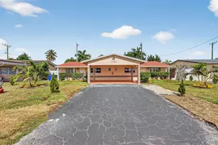 1701 NE 55th St, Fort Lauderdale, FL 33334 - Photo 2